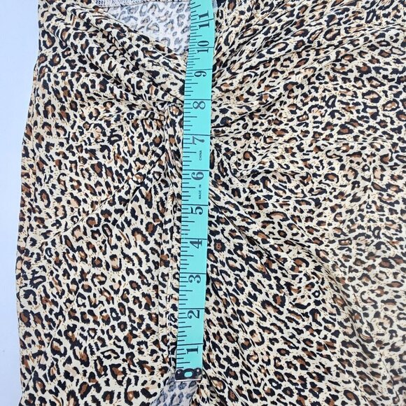 Leopard Print Women's asymmetrical skirt, Size Small, Shein - Picture 13 of 15